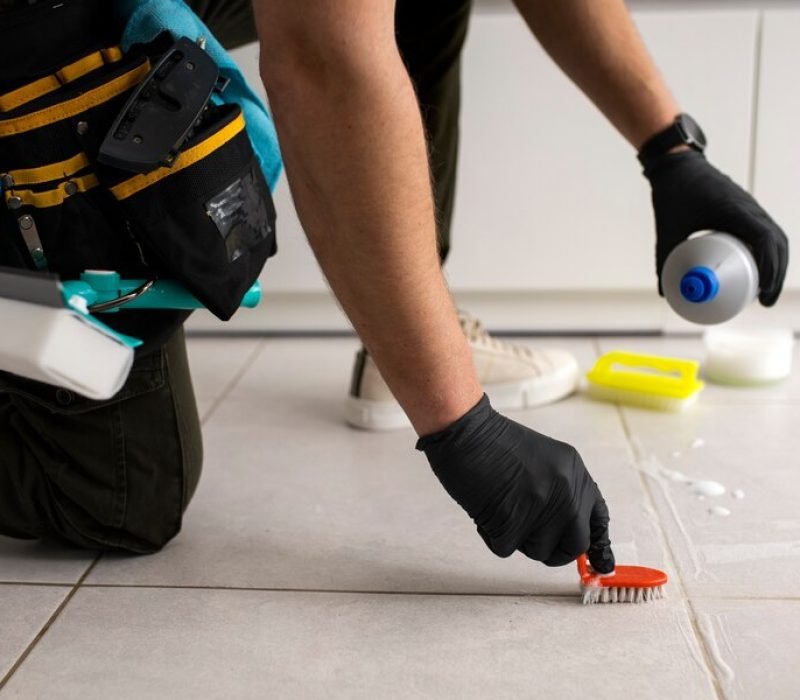 man-doing-professional-home-cleaning-service_23-2150358959